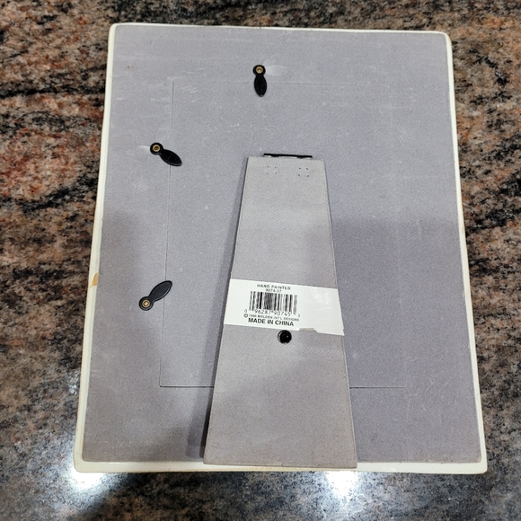 AMOR MALDEN International Hand Painted Floral Picture Frame Flowers 5x7 - Picture 3 of 7